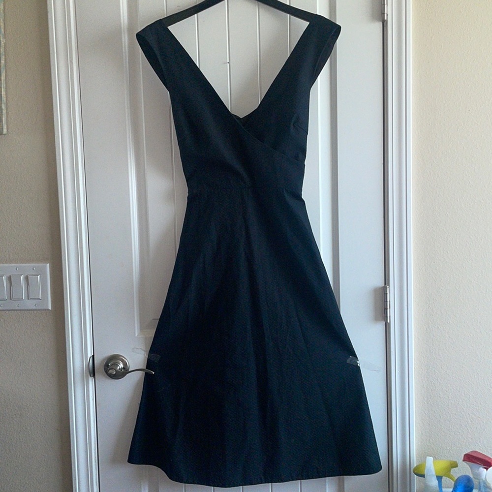 Kate Spade ♠️ New York sleeveless dress with side buttons size 10